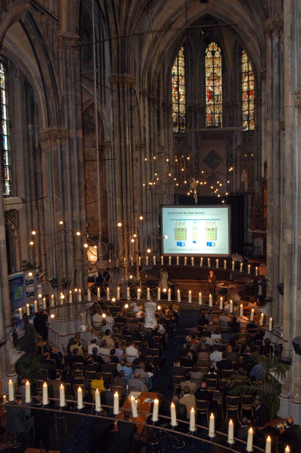 Compuware Customer Technology Briefing / Face 2 Face16 september 2004 - Orangerie Den BoschFoto door Erik van Roon
[#Beginning of Shooting Data Section]Nikon D100 
Focal Length: 24mm
White Balance: Auto
Color Mode: Mode I (sRGB)
2004/09/16 14:42:48.9
Exposure Mode: Aperture Priority
AF Mode: AF-S
Hue Adjustment: 0°
JPEG (8-bit) Fine
Metering Mode: Center-Weighted
Tone Comp: Auto
Sharpening: Auto
Image Size:  Large (3008 x 2000)
1/15 sec - f/6.3
Flash Sync Mode: Slow Sync
Noise Reduction: OFF
Exposure Comp.: 0 EV
Auto Flash Mode: D-TTL
Image Comment:                                     
[#End of Shooting Data Section]